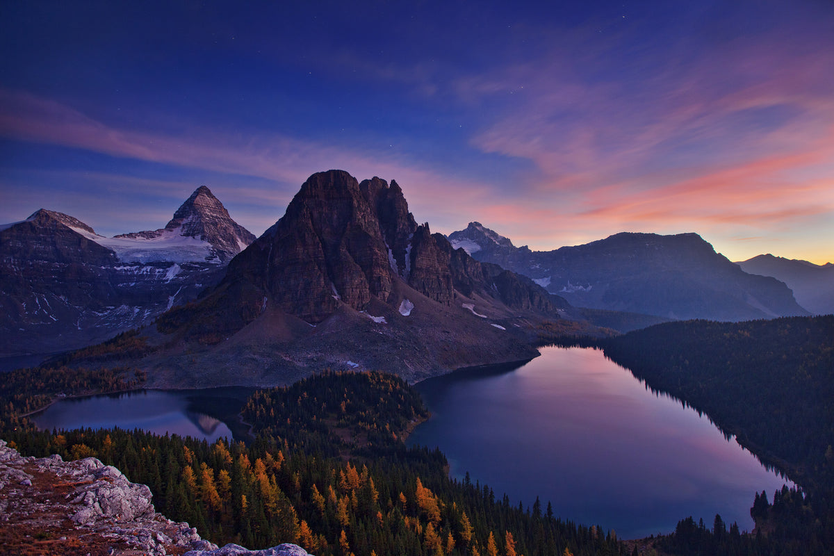 canvas-print-twilight-at-mount-assiniboine