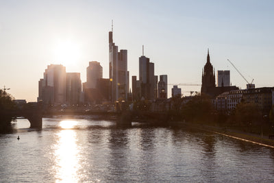 poster-print-sunrise-over-the-financial-metropolis