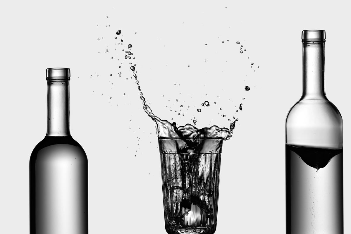 3-piece-canvas-print-bottles-game
