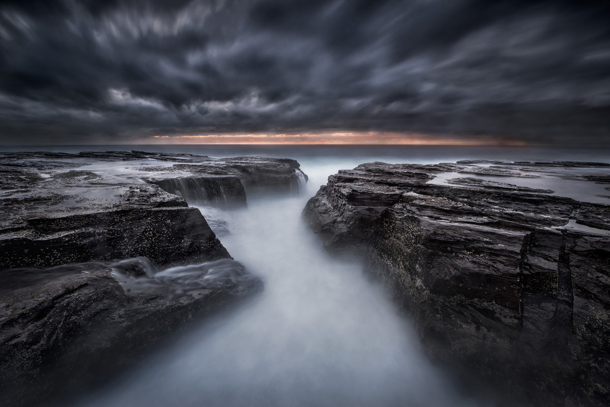 framedcanvas-print-the-darkness-before-dawn
