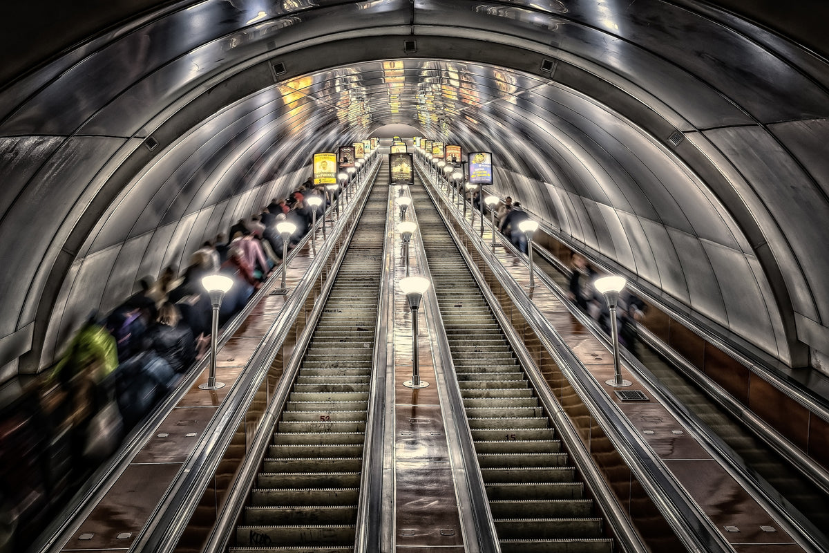acrylic-print-in-the-metro
