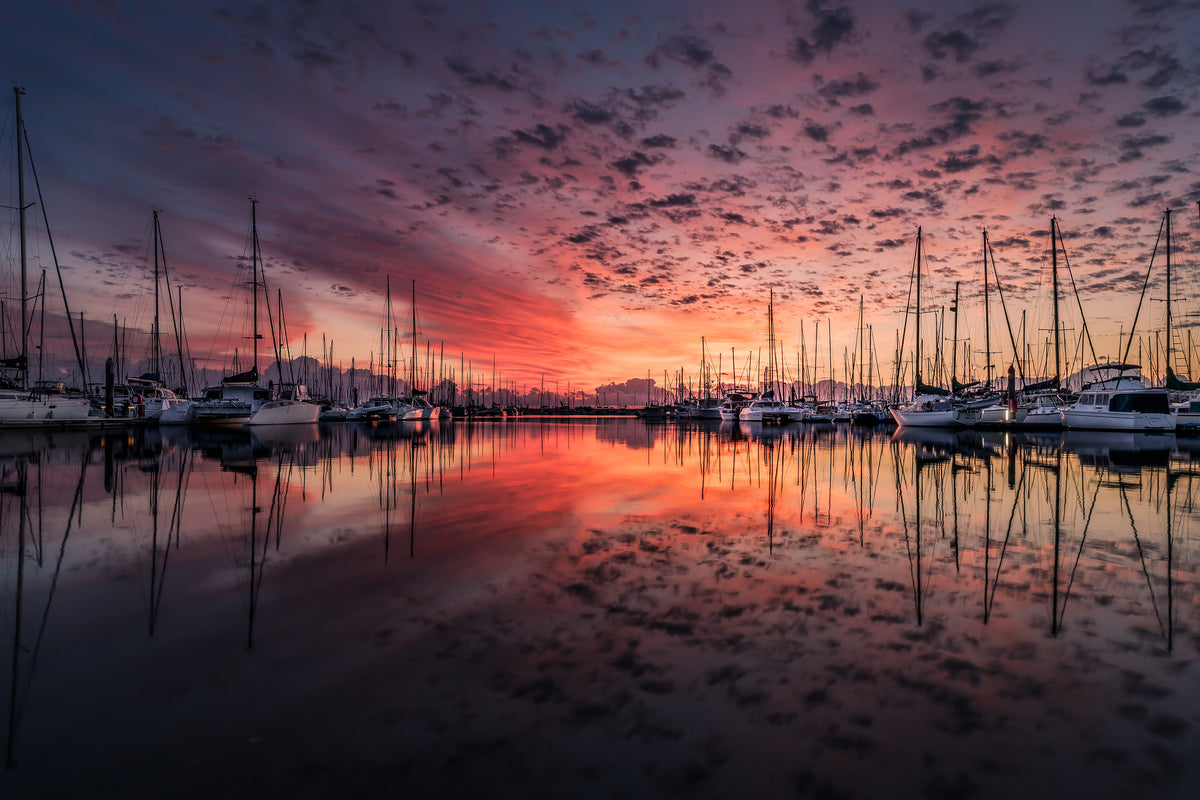 modern-3-piece-aluminium-print-evening-mood-in-the-harbor