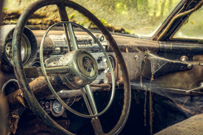 poster-print-disintegrated-vintage-car