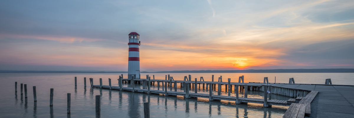 panoramic-poster-print-lighthouse-in-the-sunset-panorama