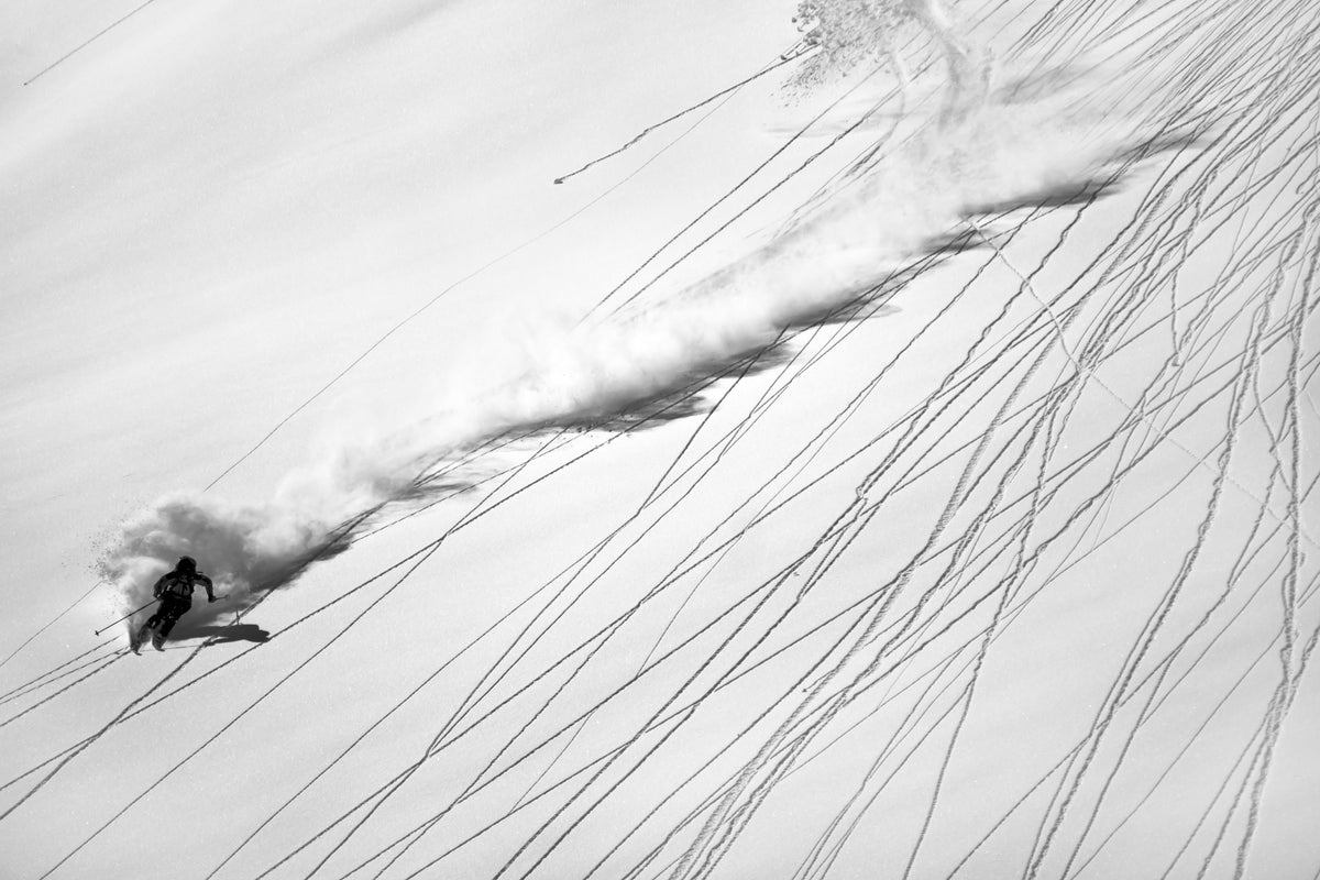 3-piece-acrylic-print-skiing-powder
