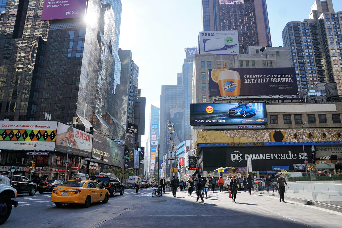 acrylic-print-shopping-in-new-york