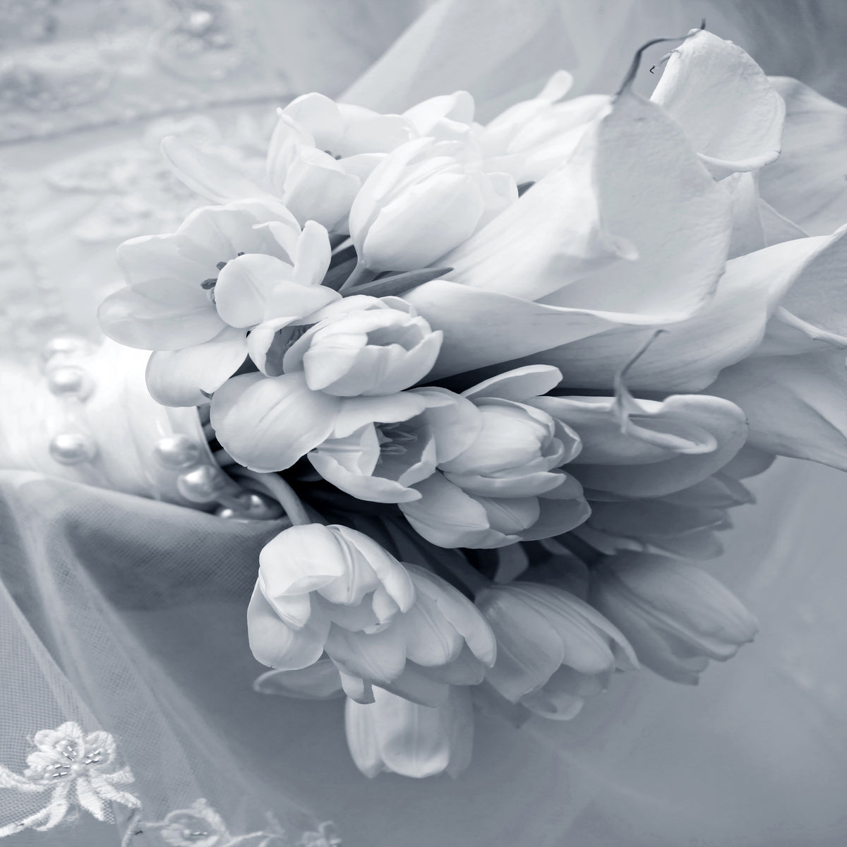 9-piece-canvas-print-romantic-tulips-bouquet