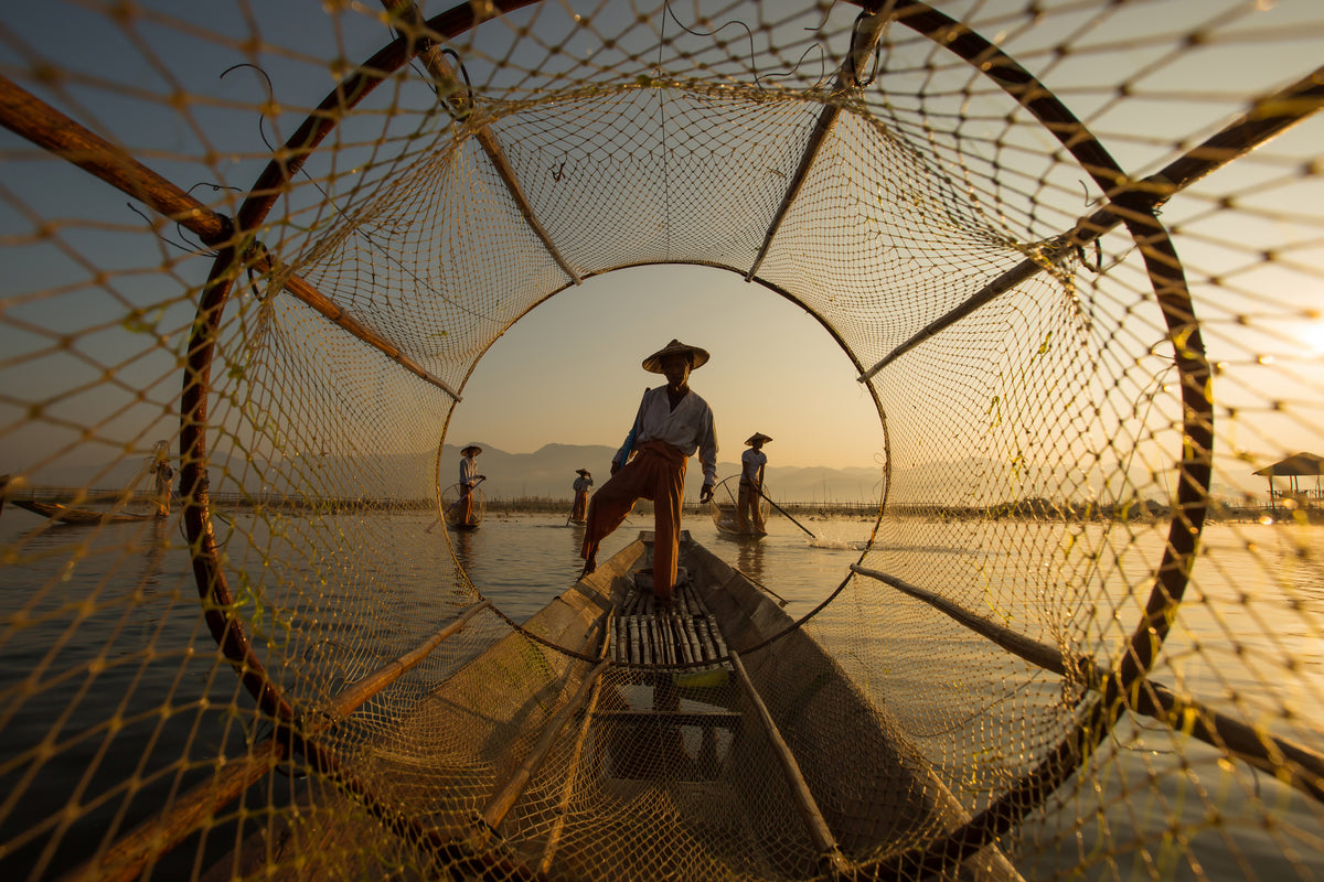 3-piece-canvas-print-inle-fisherman
